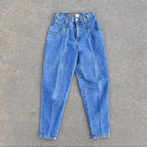 Rare Vintage 90’s Levi’s 900 Series high rise pleated bareback taper ankle jeans - Picture 2 of 6